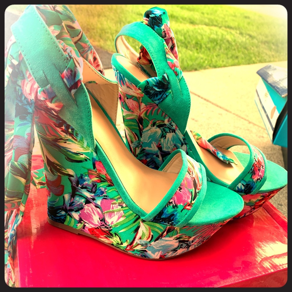 Wedge sandal